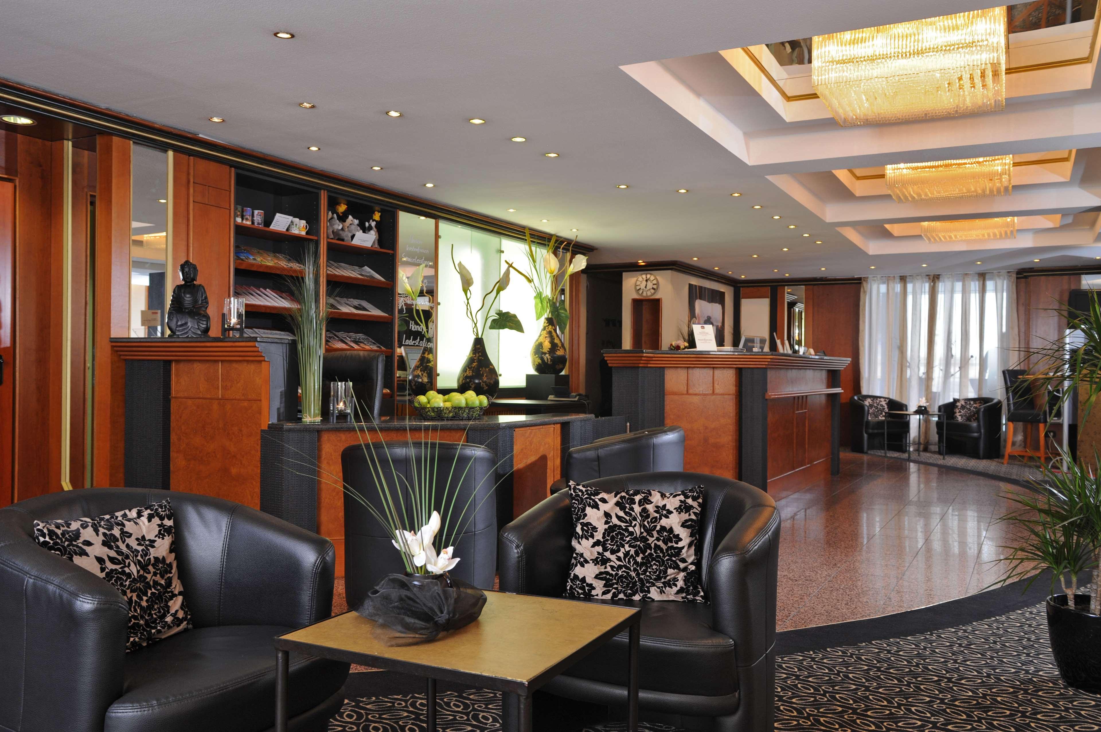 Western Zur Post 4* BRE
