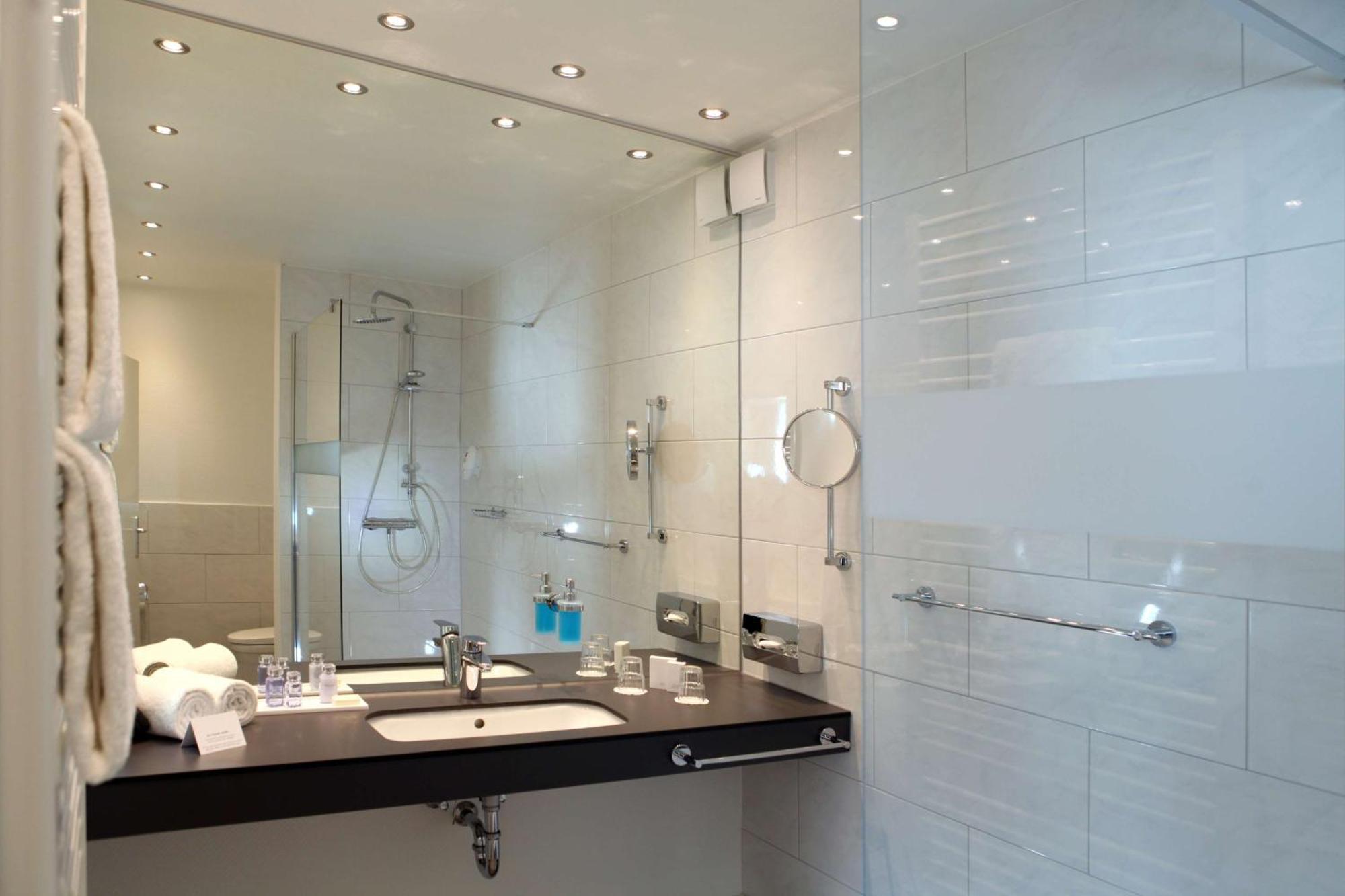 Western Zur Post Hotel 4*